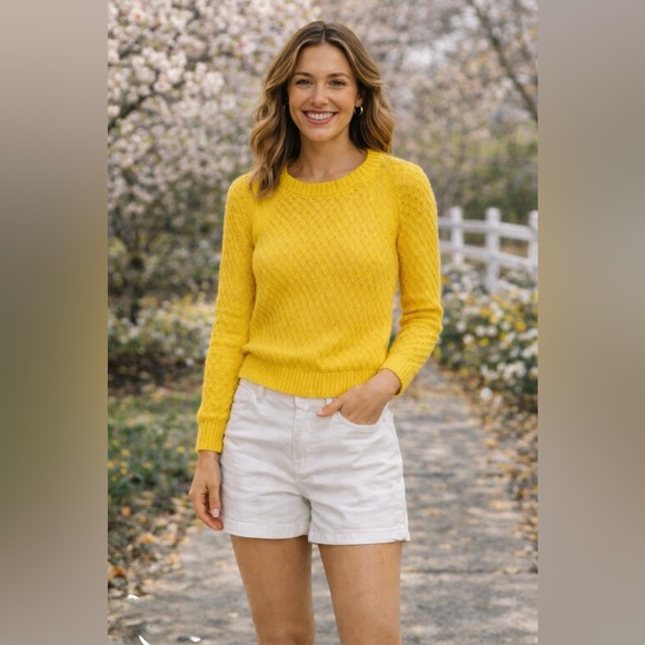 LOFT Sweaters - LOFT Cheerful Yellow Knit Sweater - XS
